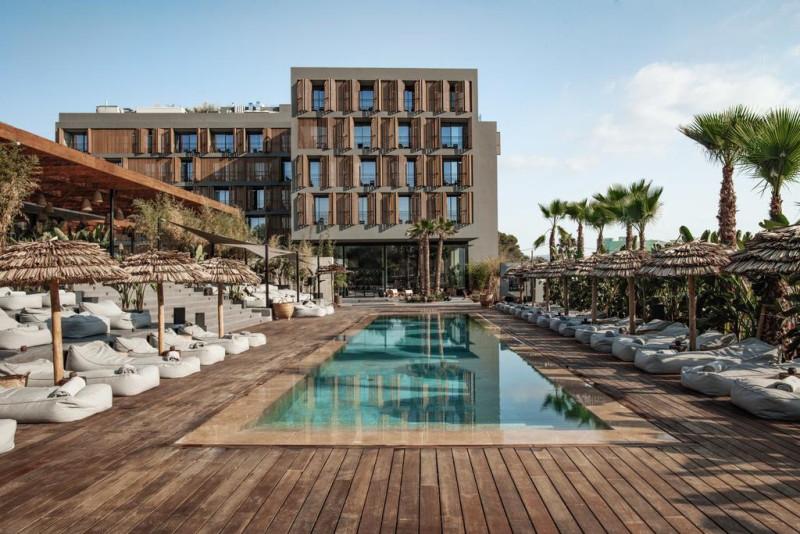 5 Sterne Hotel: OKU Ibiza - Cala Gracio, Ibiza (Balearen)