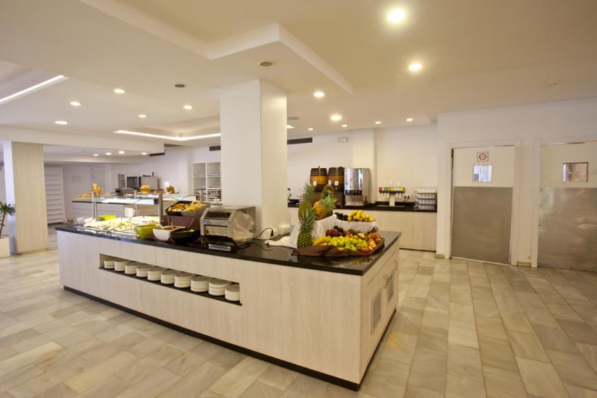 4 Sterne Familienhotel: Fergus Style Bahamas - Playa d'en Bossa, Ibiza (Balearen), Bild 6