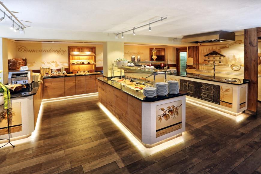 4 Sterne Familienhotel: Aktivhotel Waldhof - Ötz, Tirol, Bild 8