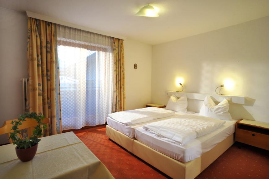 3 Sterne Familienhotel: Hotel-Pension Unterbräu - Hopfgarten, Tirol, Bild 2