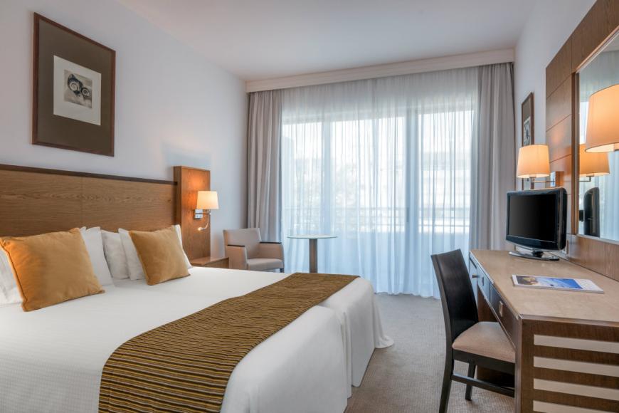 4 Sterne Familienhotel: Mediterranean Beach - Limassol, Limassol, Bild 6