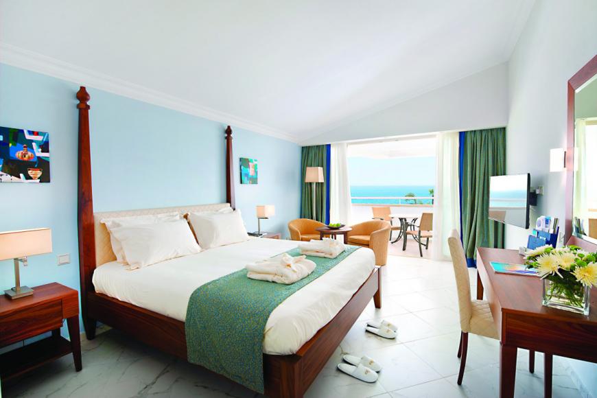 5 Sterne Familienhotel: Kanika Olympic Lagoon Resort Paphos - Paphos, Paphos, Bild 6