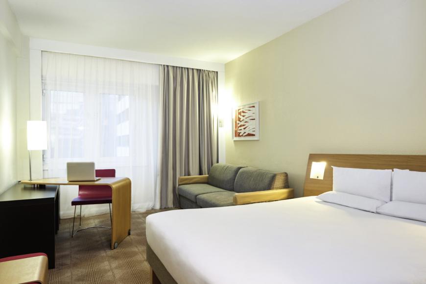 4 Sterne Hotel: Novotel London West - London, England, Bild 4