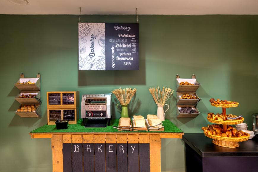 4 Sterne Hotel: Novotel London West - London, England, Bild 9