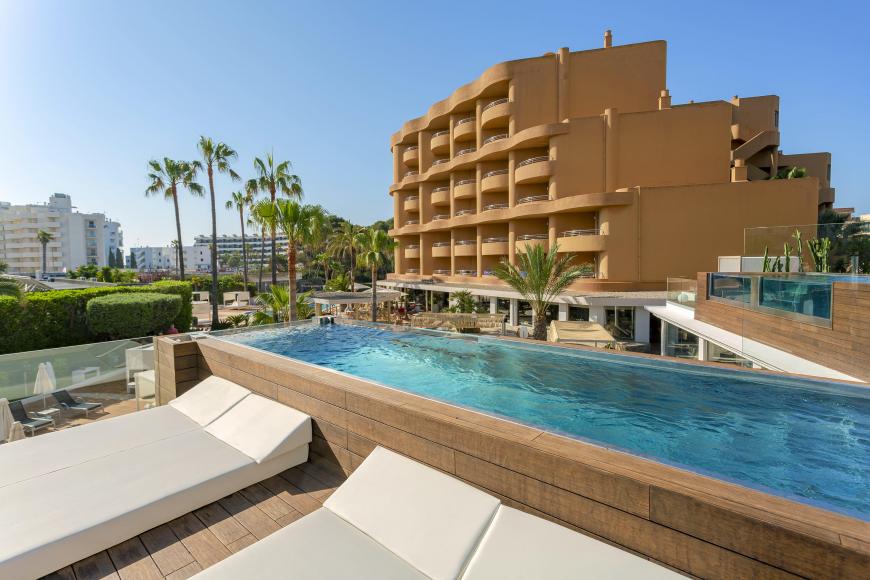 4 Sterne Hotel: Marins Beach Club (ex Marins Cala Nau) - Cala Millor, Mallorca (Balearen)