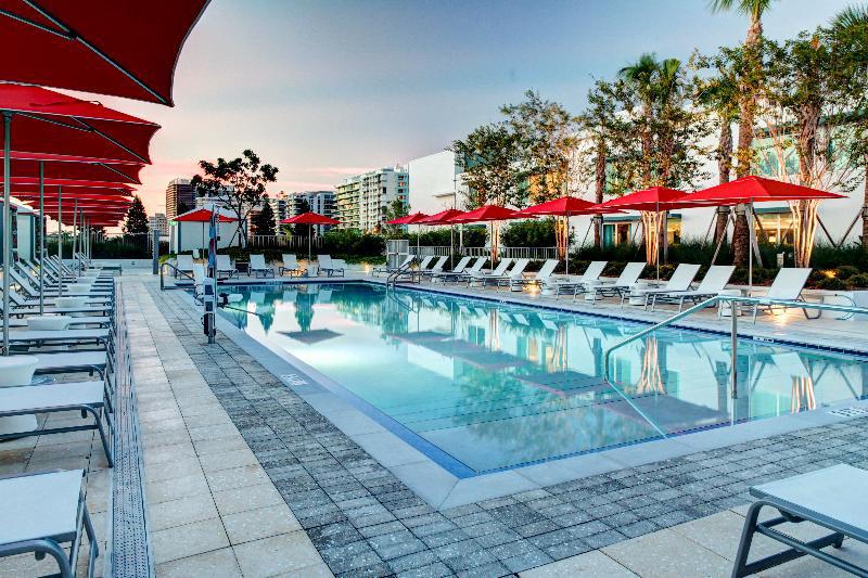 4 Sterne Hotel: Residence Inn by Marriott Miami Beach Surfside - Miami Beach, Florida