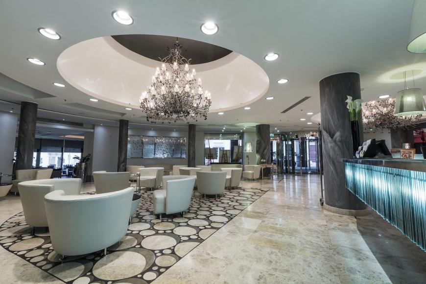 5 Sterne Hotel: AX The Palace Malta - Sliema, Malta