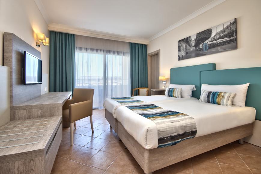 4 Sterne Familienhotel: LABRANDA Riviera Resort & Spa - Marfa, Malta