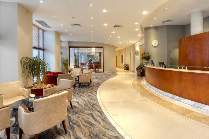 4 Sterne Hotel: Verdi St. George's Bay Marina - St. Julians, Malta, Bild 2