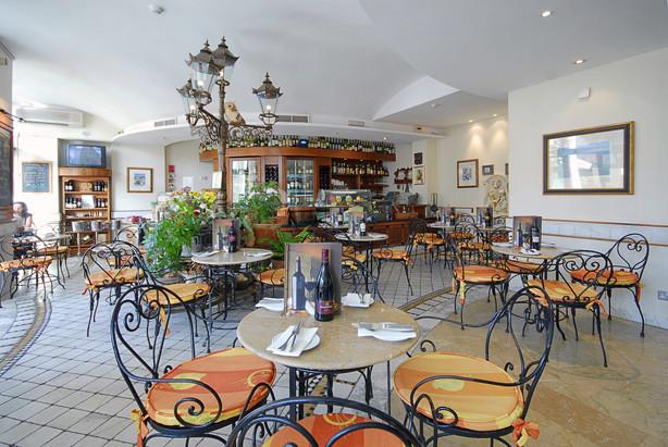 4 Sterne Hotel: Verdi St. George's Bay Marina - St. Julians, Malta, Bild 5