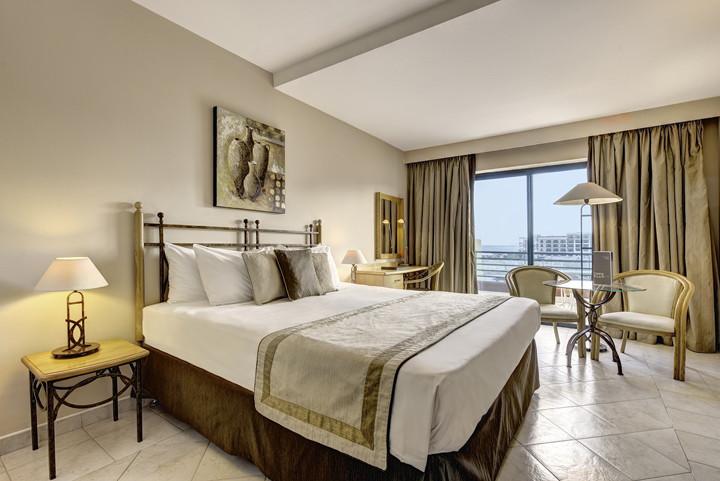 4 Sterne Hotel: Verdi St. George's Bay Marina - St. Julians, Malta, Bild 3