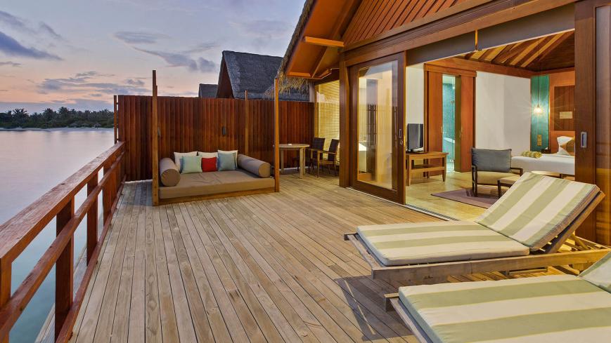 5 Sterne Hotel: Furaveri Island Resort & Spa - Raa Atoll, Raa & Baa Atoll