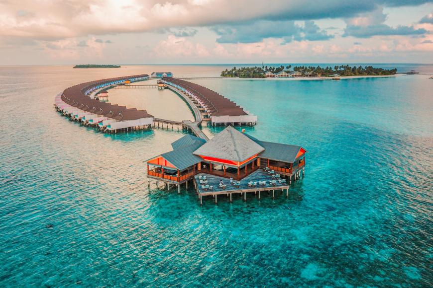 5 Sterne Hotel: The Standard - Raa Atoll, Raa & Baa Atoll