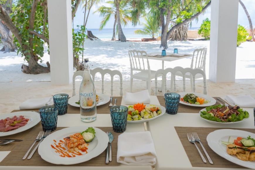 4 Sterne Hotel: Sandies Bathala Resort - Bathala, Ari Atoll (Nord & Süd), Bild 10