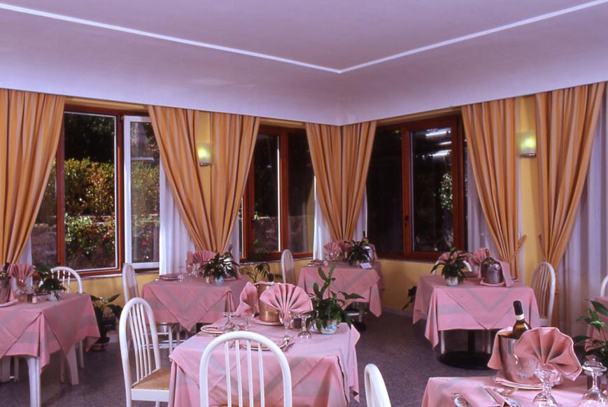 4 Sterne Hotel: San Giovanni Terme - Ischia Stadt, Ischia