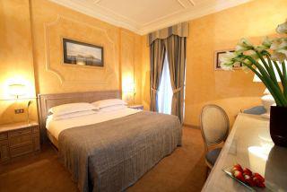 4 Sterne Hotel: Starhotels Terminus - Napoli, Kampanien