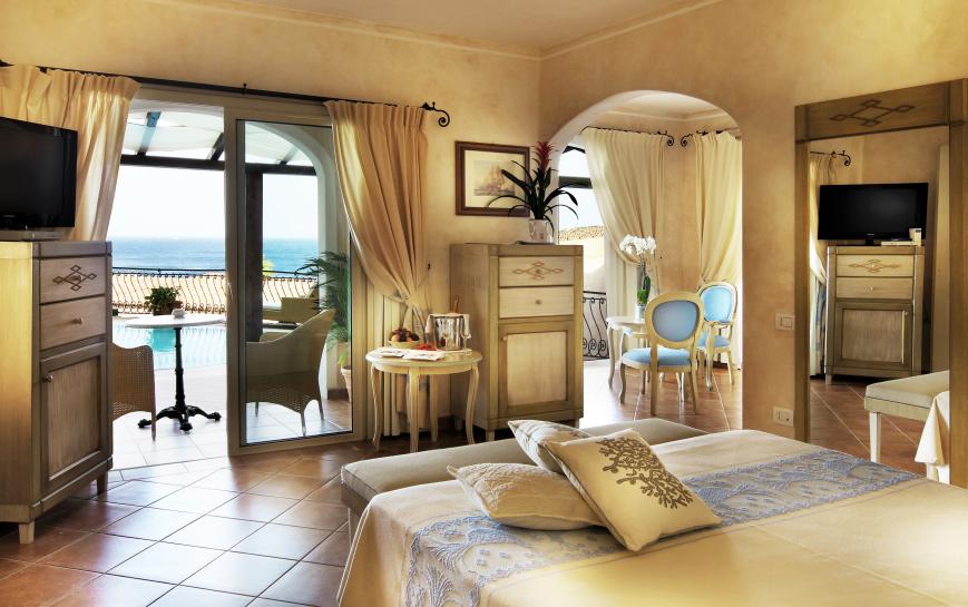 5 Sterne Hotel: Colonna Resort - Porto Cervo, Sardinien