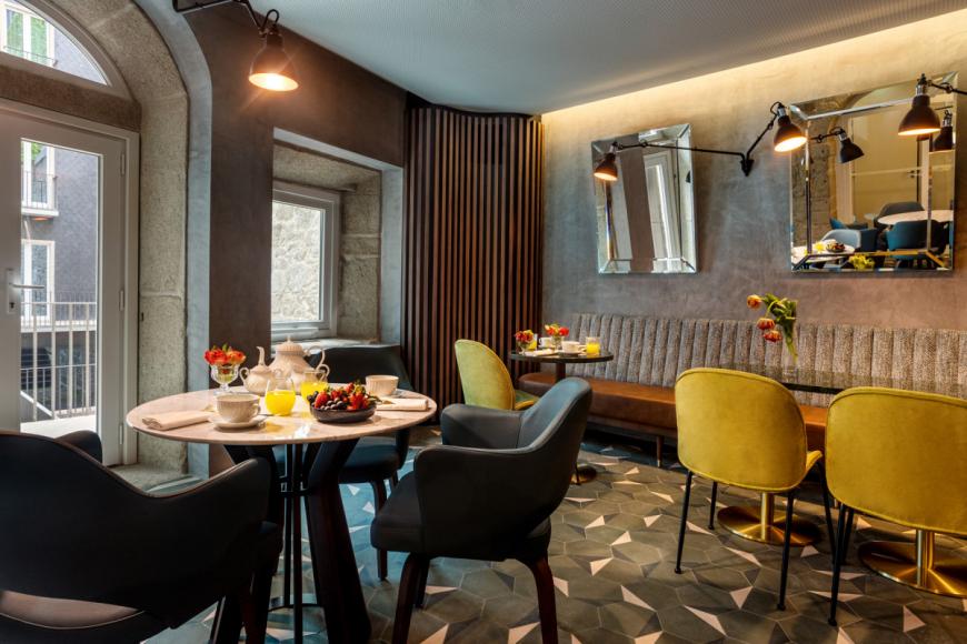 4 Sterne Hotel: Pousada Porto - Rua das Flores - Porto, Costa Verde, Bild 7