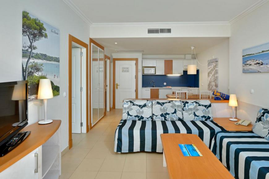 4 Sterne Familienhotel: Isla de Cabrera Aparthotel - Colonia Sant Jordi, Mallorca (Balearen), Bild 7