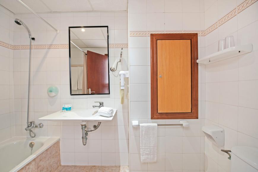3 Sterne Hotel: Blue Sea Piscis - Adults Only - Alcudia, Mallorca (Balearen), Bild 10