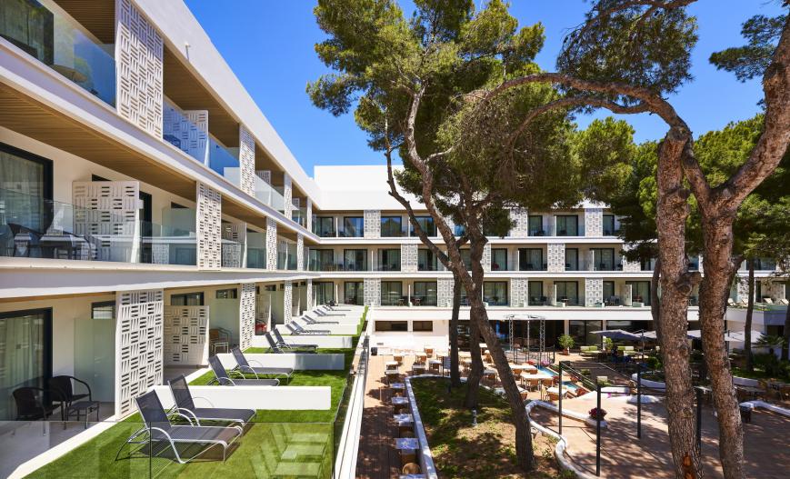 4 Sterne Hotel: S'Entrador Playa Hotel & Spa - Cala Ratjada, Mallorca (Balearen)