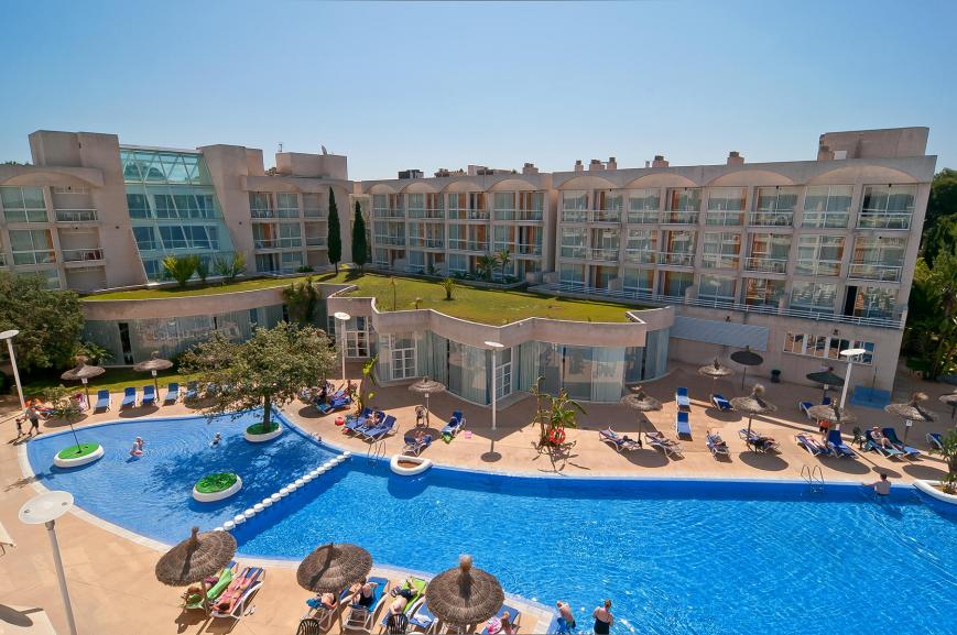 4 Sterne Hotel: Eix Alzinar Mar Suites - Adults Only - Can Picafort, Mallorca (Balearen)