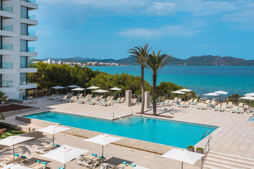 4 Sterne Hotel: Iberostar Waves Cala Millor - Cala Millor, Mallorca (Balearen)