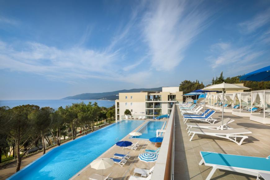 5 Sterne Hotel: Valamar Collection Girandella Resort - Maro Suites - Kinderhotels - Rabac, Istrien