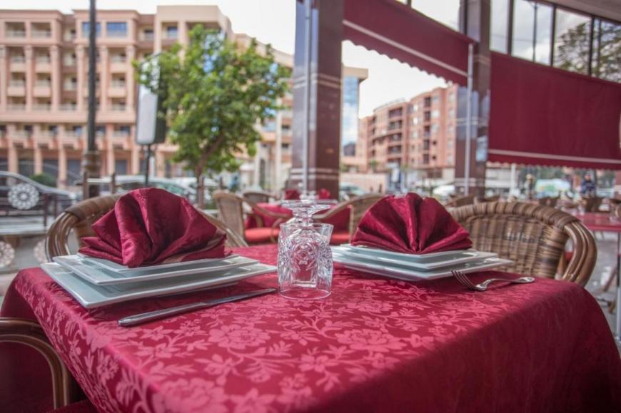 4 Sterne Hotel: Hotel Les Ambassadeurs - Marrakesch, Marrakesch-Safi, Bild 9