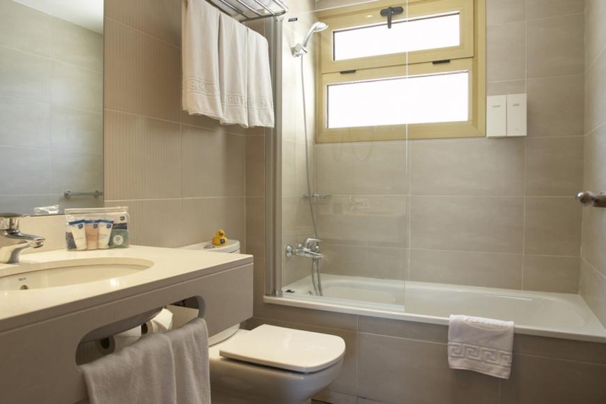 4 Sterne Familienhotel: Blaumar - Salou, Costa Dorada (Katalonien), Bild 8