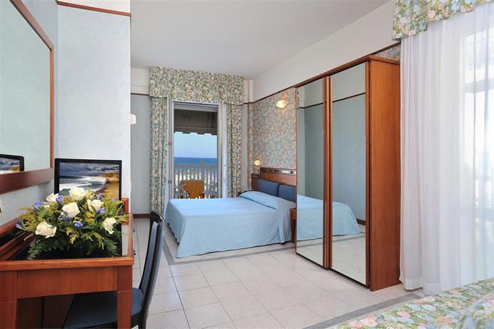 3 Sterne Familienhotel: Hotel De France - Rimini, Emilia-Romagna, Bild 3