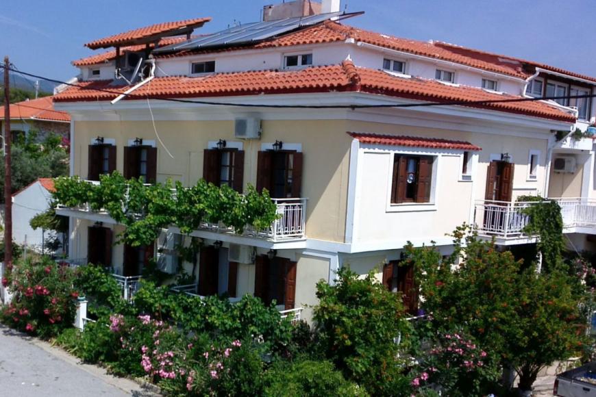 2 Sterne Hotel: Pigi - Ireon, Samos, Bild 3