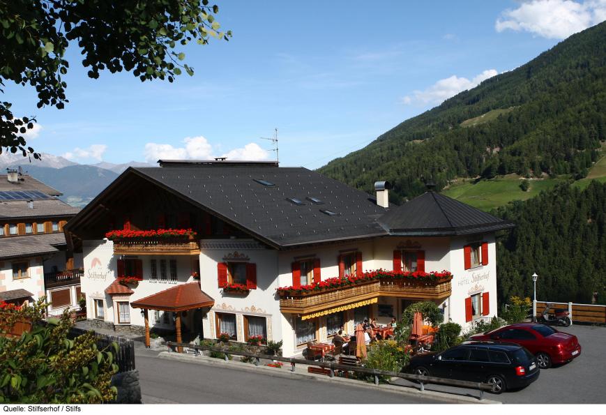 3 Sterne Hotel: Stilfserhof - Stilfs, Südtirol, Bild 1