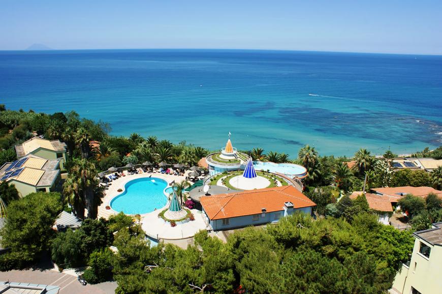 3 Sterne Familienhotel: Villaggio Stromboli - Ricadi, Kalabrien