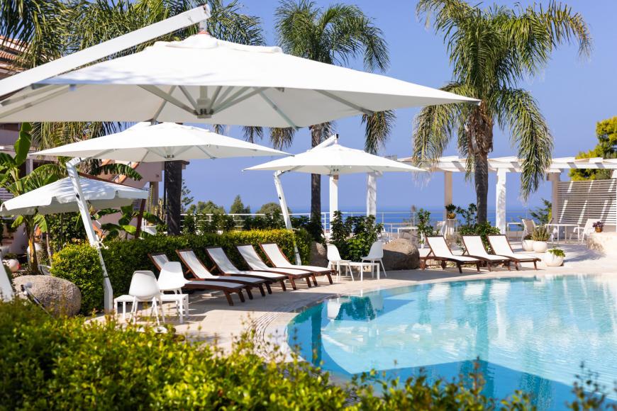 3 Sterne Hotel: L'Arcobaleno Resort - Ricadi, Kalabrien