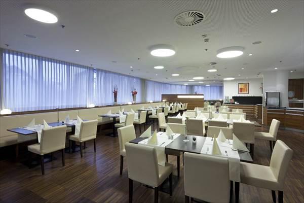 4 Sterne Hotel: Austria Trend Hotel Salzburg West - Salzburg, Salzburger Land, Bild 4