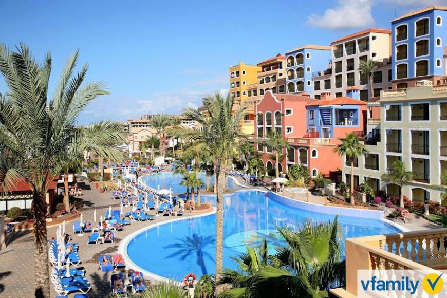 4 Sterne Familienhotel: Bahia Principe Sunlight Costa Adeje & Tenerife Resort - Playa Paraiso, Teneriffa (Kanaren), Bild 1