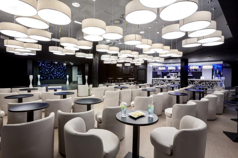 3 Sterne Familienhotel: Playa Olid Suites & Apartments - Playa de las Americas, Teneriffa (Kanaren), Bild 2