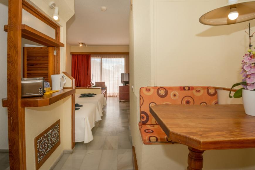 4 Sterne Hotel: Hovima Atlantis - Playa de las Americas, Teneriffa (Kanaren), Bild 8