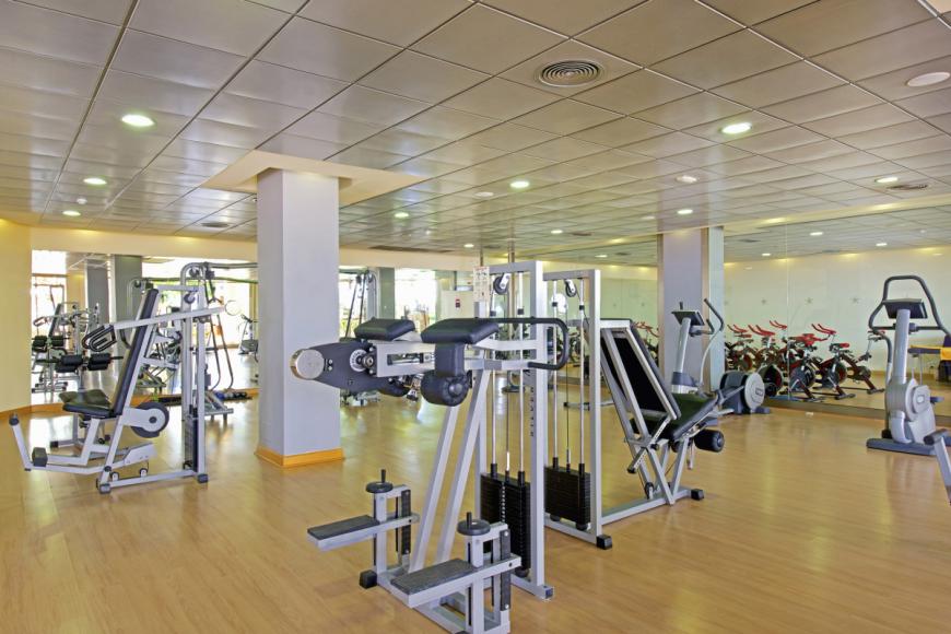 4 Sterne Familienhotel: Iberostar Waves Bouganville Playa - Playa de las Americas, Teneriffa (Kanaren), Bild 10