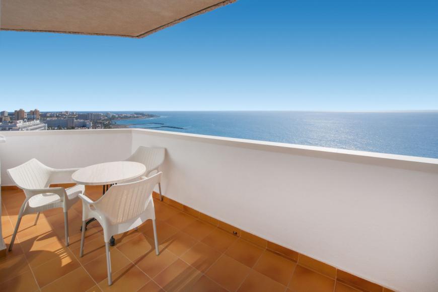 4 Sterne Familienhotel: Iberostar Waves Bouganville Playa - Playa de las Americas, Teneriffa (Kanaren), Bild 8