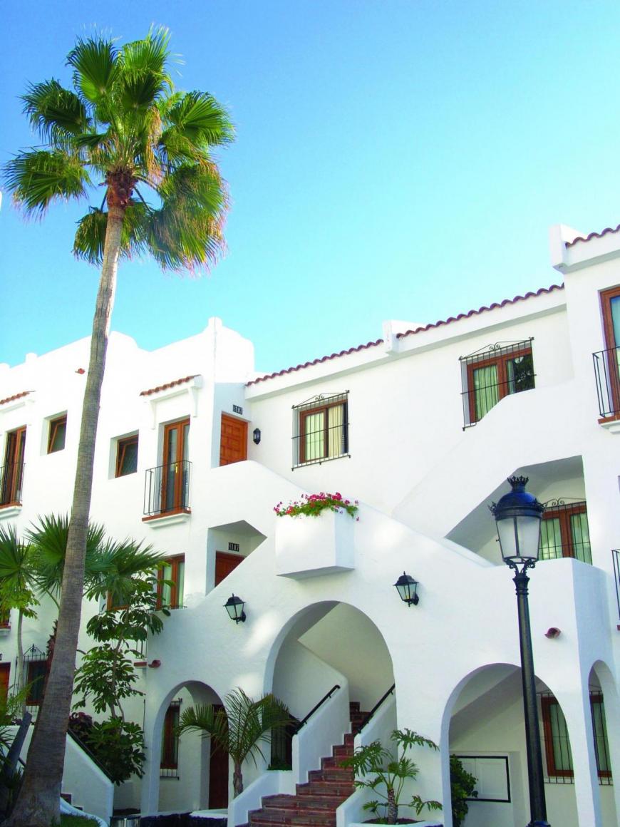 3 Sterne Hotel: The Suites At Beverly Hills - Los Cristianos, Teneriffa (Kanaren)