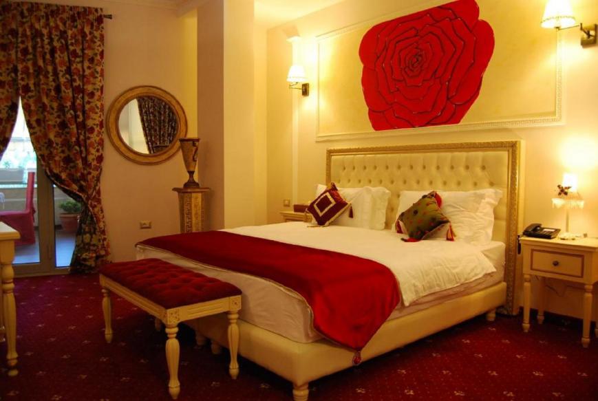 4 Sterne Hotel: 2 Kitarrat Hotel Boutique & Spa - Durres, Durres