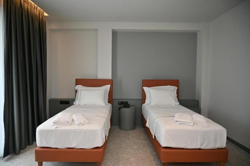 4 Sterne Hotel: Adria Palace Hotel - Durres, Durres, Bild 9