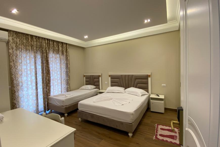 3 Sterne Hotel: Vila Mare - Durres, Durres, Bild 3