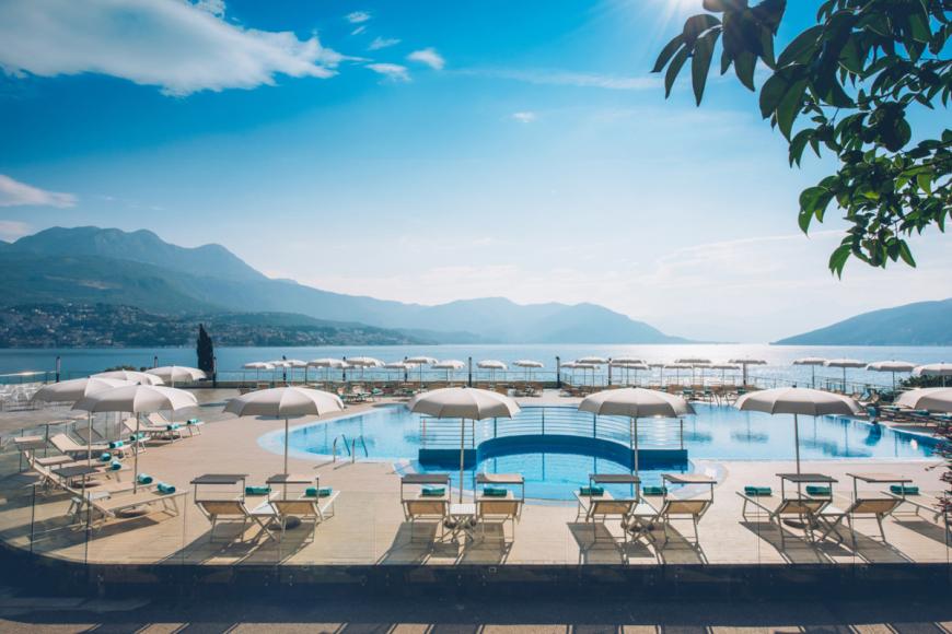 4 Sterne Familienhotel: Iberostar Waves Herceg Novi - Njivice, Montenegrinische Adriaküste, Bild 2