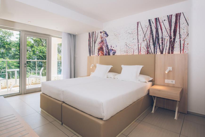 4 Sterne Familienhotel: Iberostar Waves Herceg Novi - Njivice, Montenegrinische Adriaküste, Bild 6