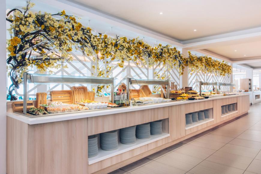 4 Sterne Familienhotel: Iberostar Waves Herceg Novi - Njivice, Montenegrinische Adriaküste, Bild 8