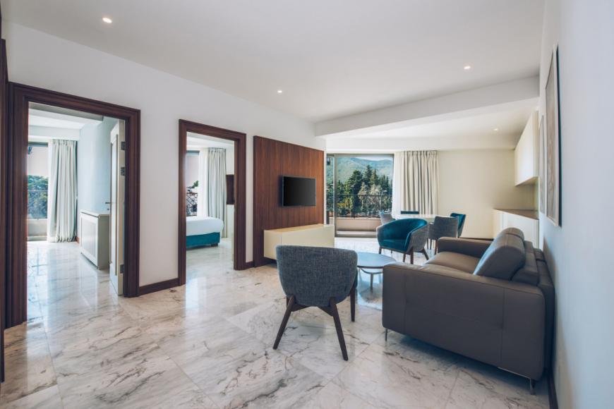 5 Sterne Hotel: Iberostar Waves Slavija - Budva, Montenegrinische Adriaküste, Bild 8