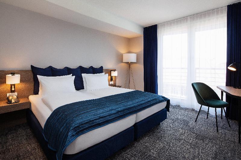 4 Sterne Hotel: Holiday Inn Berlin City Center East Prenzlauer Berg - Berlin, Berlin